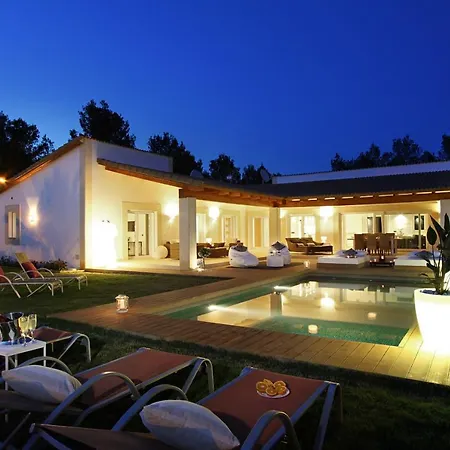 Alba Villa *